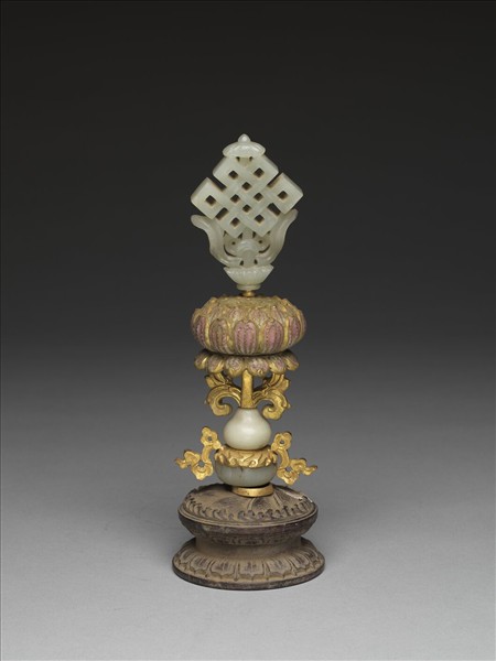 銅鍍金嵌玉及填料八寶（盤長）