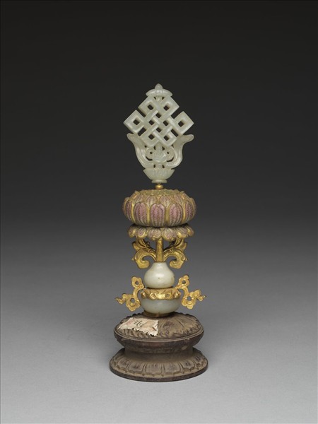 銅鍍金嵌玉及填料八寶（盤長）