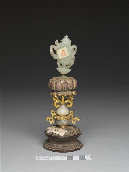 銅鍍金嵌玉及填料八寶（法螺）