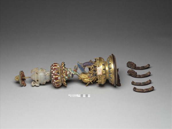 銅鍍金嵌玉及填料八寶（寶瓶）