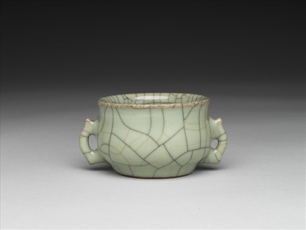 哥窯 青瓷雙耳爐