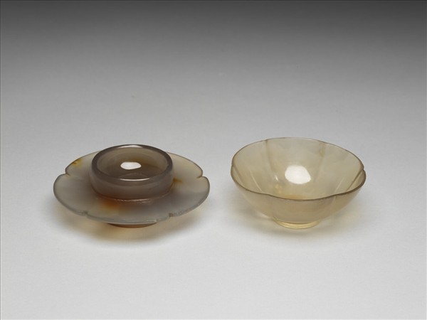 瑪瑙帶托葵花式碗