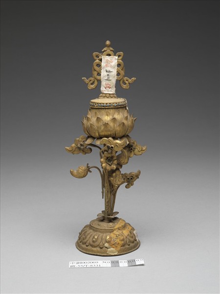 銅鍍金八寶（盤長）