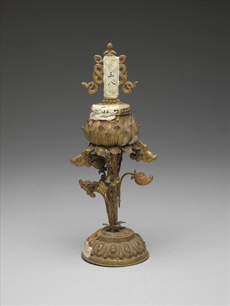 銅鍍金八寶（盤長）