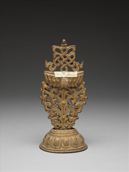 銅鍍金八寶（盤長）