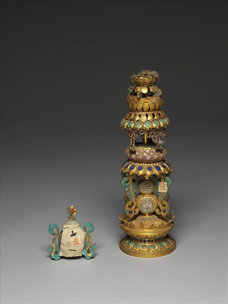 銅鍍金嵌玉及填料八寶（寶瓶）