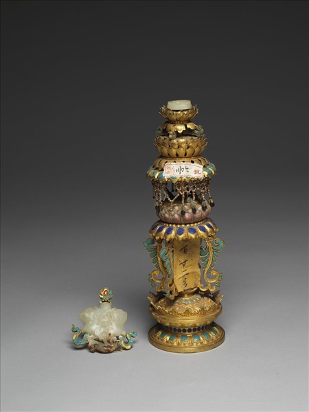 銅鍍金嵌玉及填料八寶（蓮花）