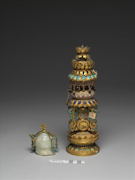 銅鍍金嵌玉及填料八寶（華蓋）