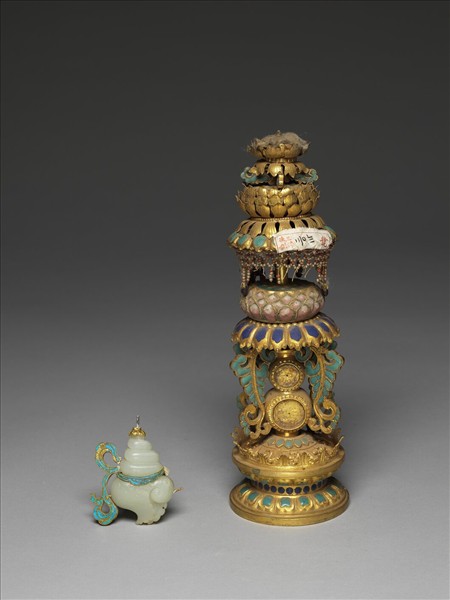 銅鍍金嵌玉及填料八寶（法螺）