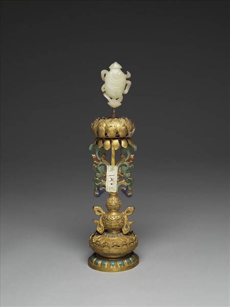 銅鍍金嵌玉及填料八寶（法螺）