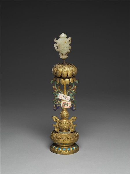 銅鍍金嵌玉及填料八寶（法螺）