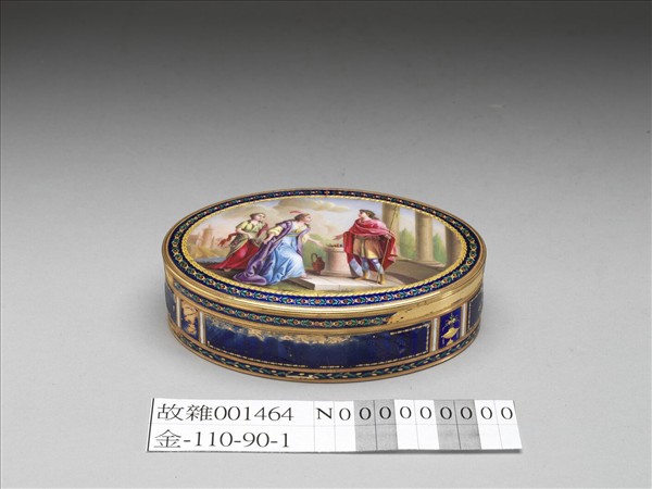 鍍金內填兼畫琺瑯西洋人物圖盒