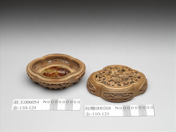 竹雕鏤空玲瓏盒