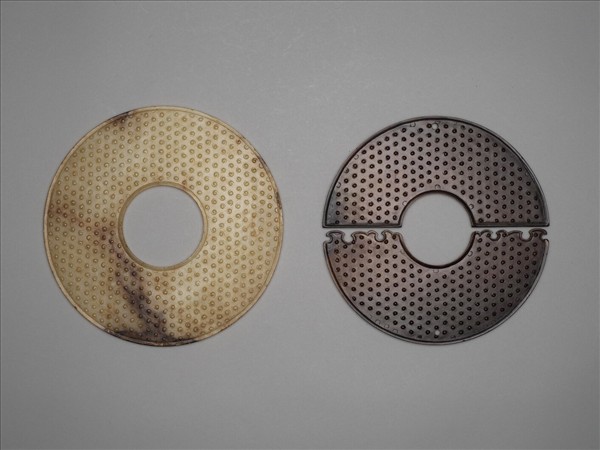 玉珩（橫截玉璧而成）