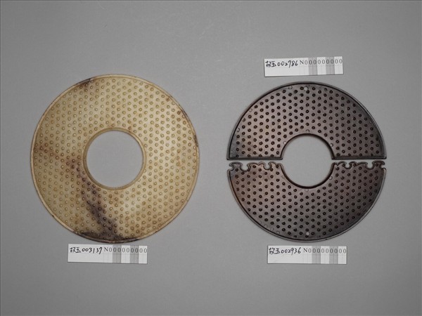 玉珩（橫截玉璧而成）