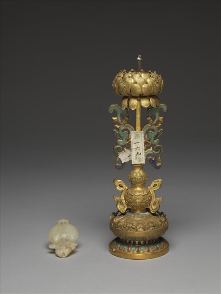 銅鍍金嵌玉及填料八寶（魚寶）