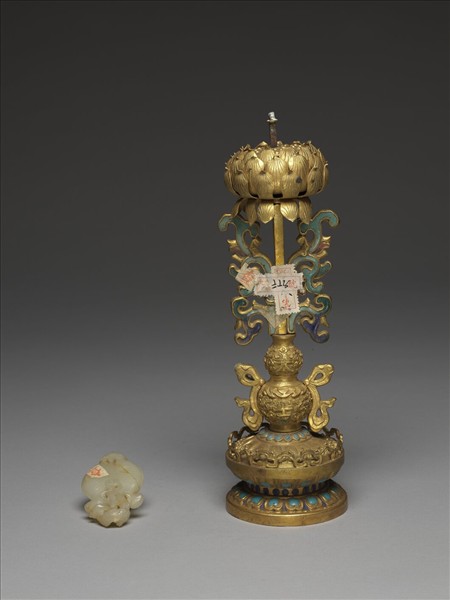 銅鍍金嵌玉及填料八寶（魚寶）