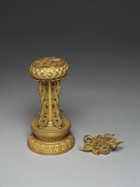 銅鍍金八寶（盤長）