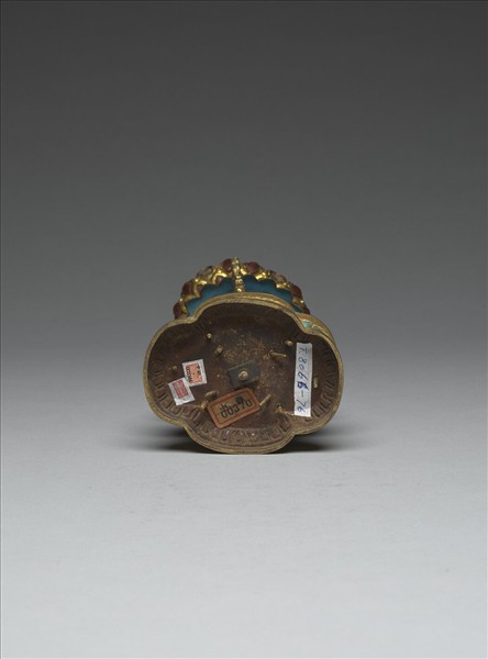 銅鍍金嵌玉及填料七政寶（寶象）