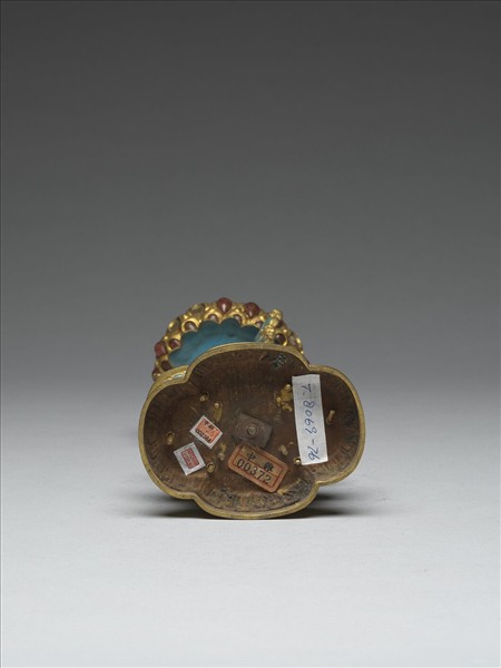 銅鍍金嵌玉及填料七政寶（玉女）