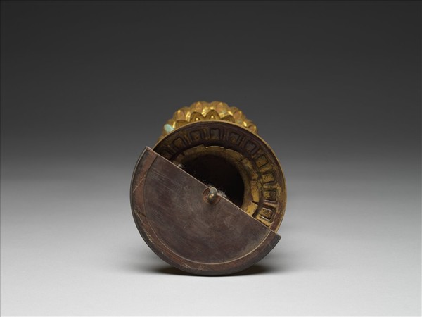 銅鍍金嵌料石八寶（盤長）