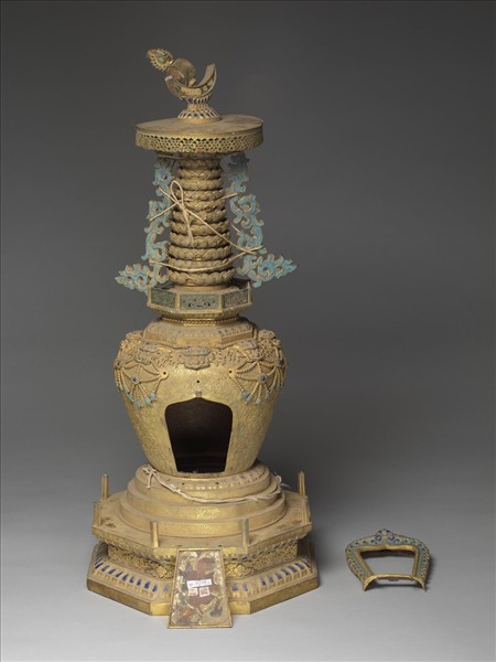 銅鍍金嵌玉及填料佛塔 尊勝塔