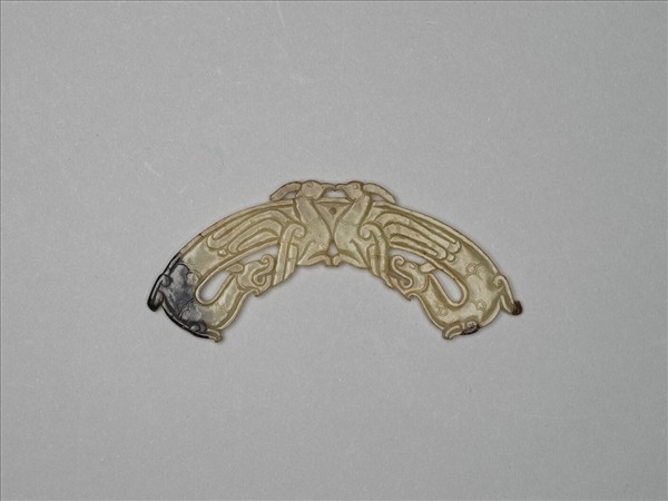 玉雙龍鳥紋佩