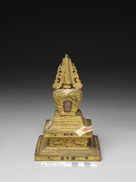 銅鍍金嵌料佛塔 多門塔