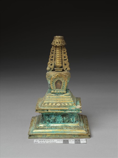 銅鍍金嵌料佛塔 菩提塔