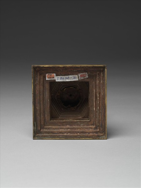 銅鍍金嵌料佛塔 和好塔