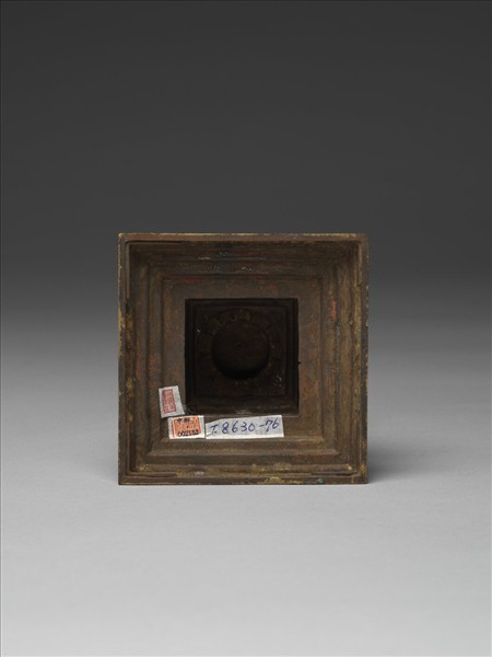 銅鍍金嵌料佛塔 菩提塔