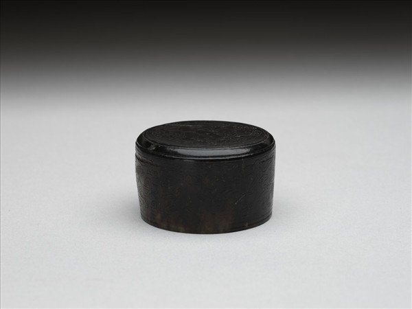 暗八仙吉祥玉圓盒