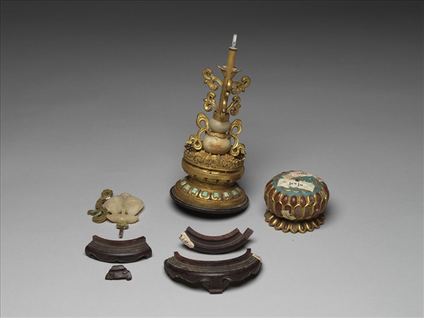 銅鍍金嵌玉及填料八寶（魚寶）