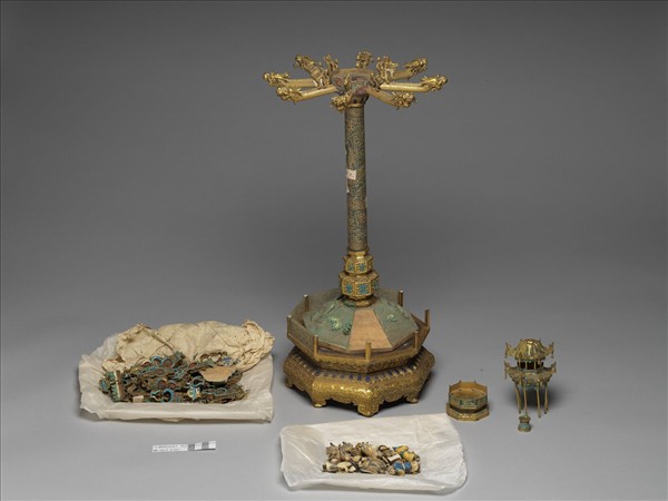 銅鍍金八仙采勝