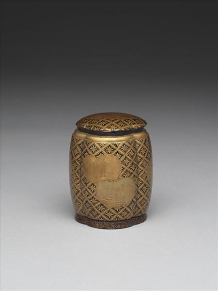 蒔繪錦地開光花卉四瓣式盒