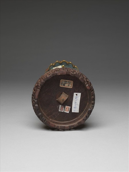 銅鍍金嵌料石八寶（寶傘）