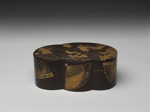 蒔繪嬰戲雙桃形盒