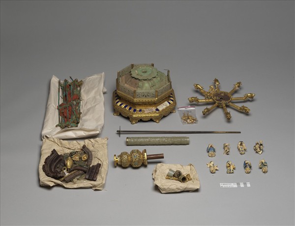 銅鍍金八仙采勝