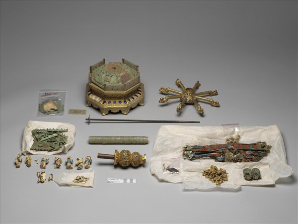 銅鍍金八仙采勝