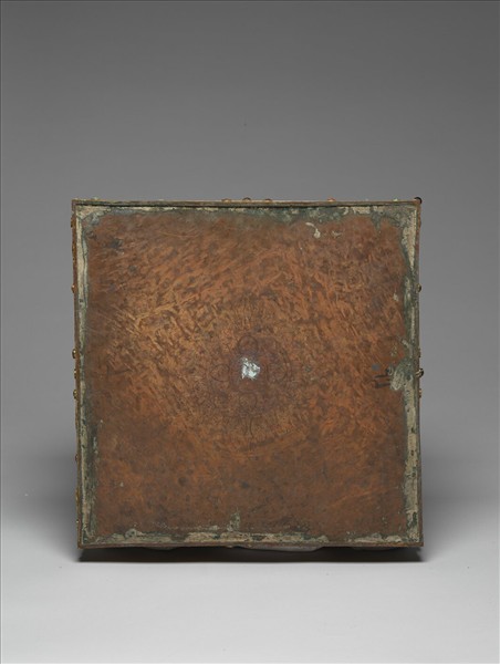 銅鍍金嵌料佛塔－菩提塔