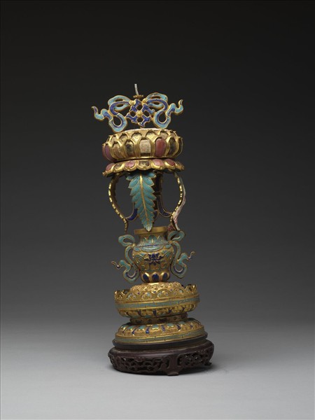 銅鍍金嵌料石八寶