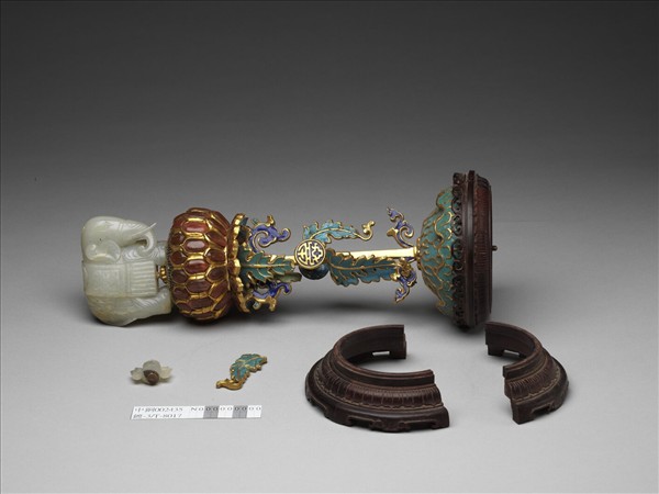 銅鍍金嵌玉七政寶（寶象）