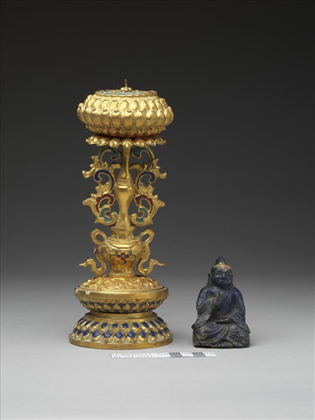 銅鍍金嵌青金石及填料七政寶（財臣）