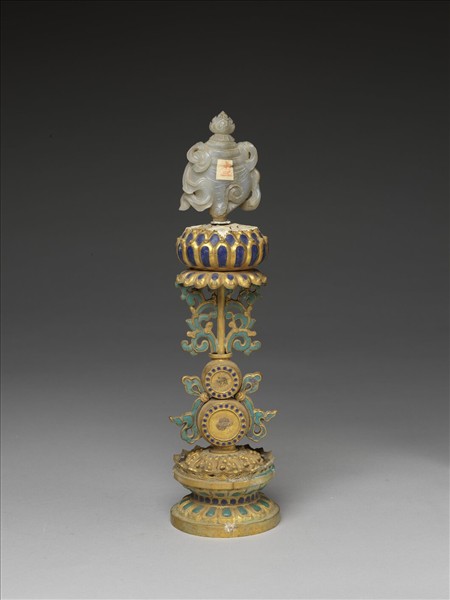 銅鍍金嵌玉及填料八寶（法螺）