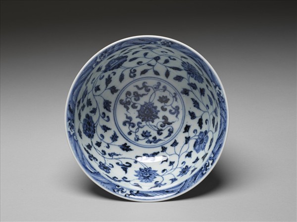 青花蓮紋碗