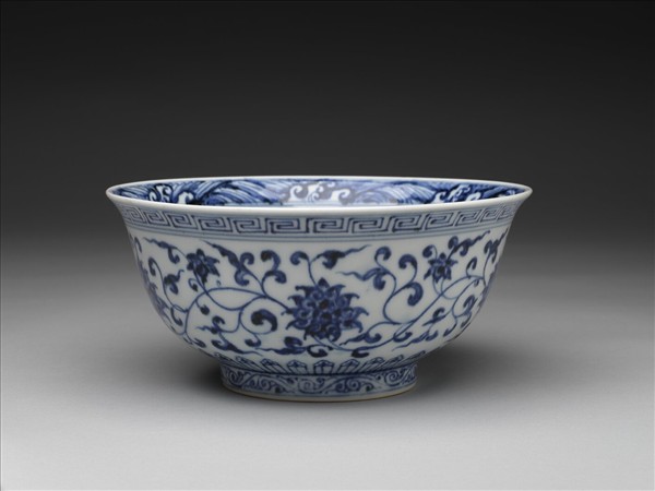 青花蓮紋碗