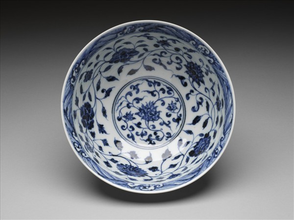 青花蓮紋碗