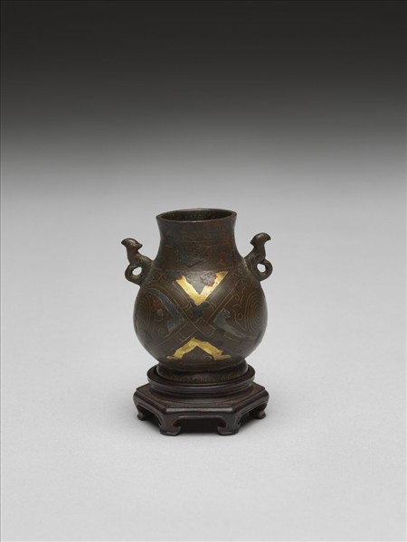 銅錯金銀雙耳壺