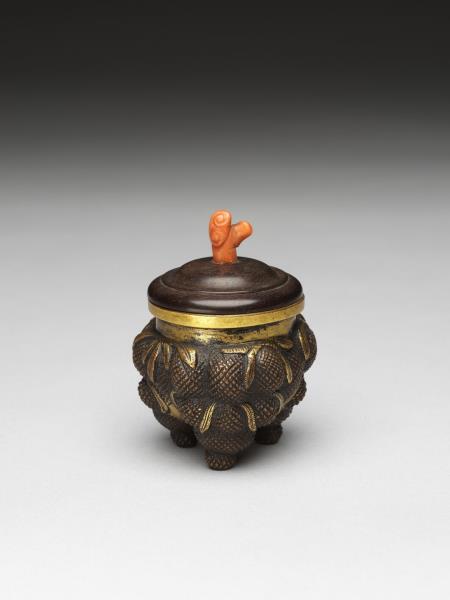 銅三足爐- 故宮