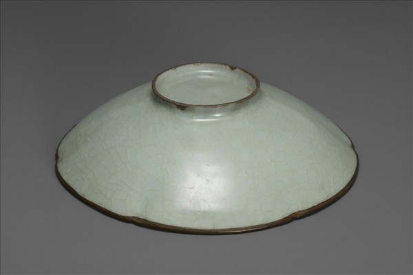 官窯 青瓷葵口碗